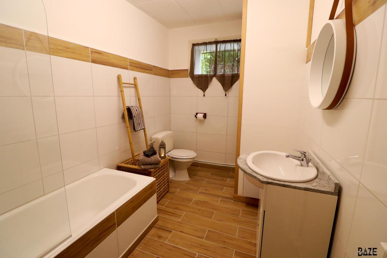 Centre De Bien-Etre Et Ses Chambres D'Hote Villeneuve-de-Rivière Εξωτερικό φωτογραφία
